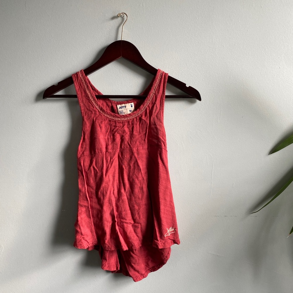 Open back summer tank 🍓